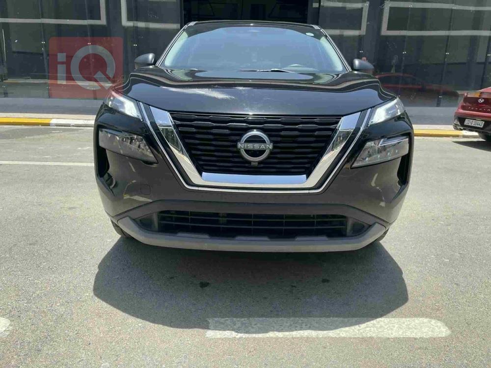 نیسان رۆگ